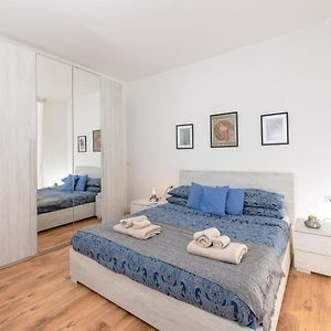 Sweet Home in Laterano